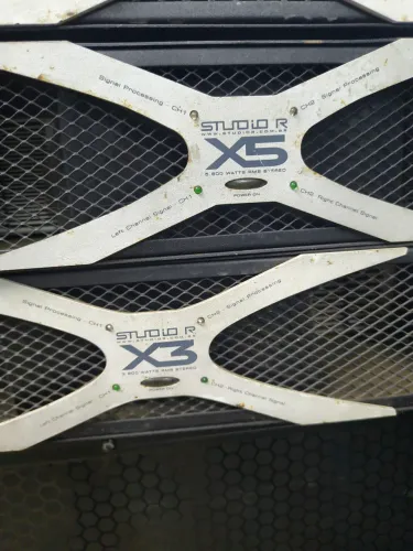 Amplificadores Studio R X5 e X3
