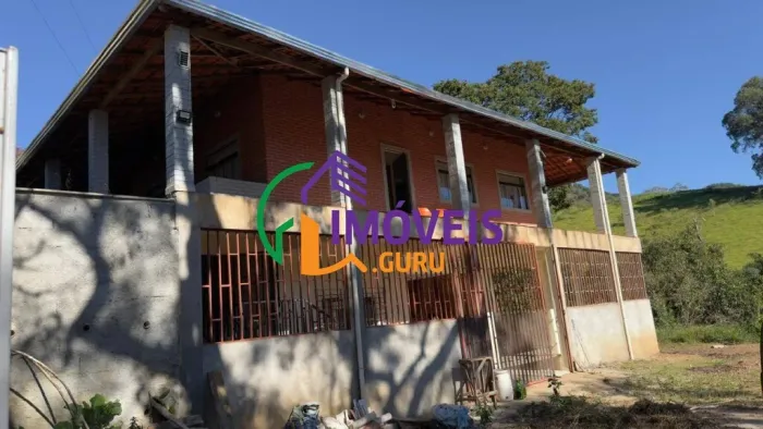 CHACARA - LARANJEIRAS DE CALDAS - MG