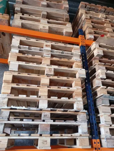 Paletes de madeira