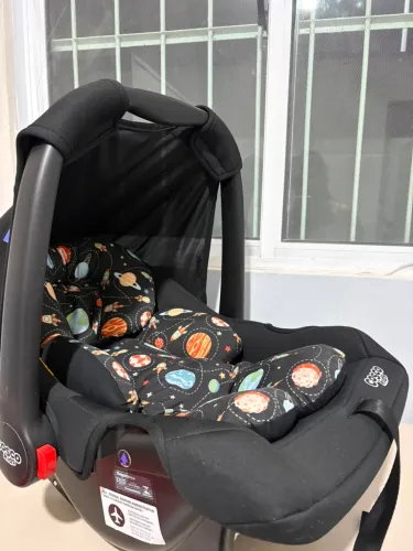Bebê conforto + Almofada redutora
