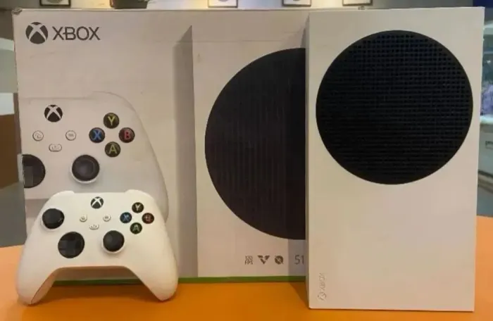 Xbox Serie S Estado de Novo com 03 Meses de Garantia Loja