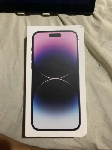 Caixa do iPhone 14 pro max