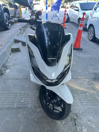 Honda pcx 2025 na garantia 