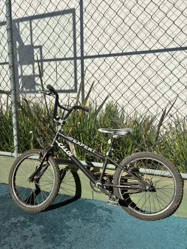 Bicicleta Caloi Expert Aro 20
