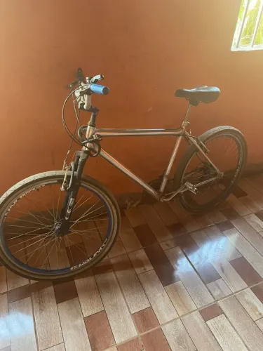 Bicicleta Caloi Aluminum