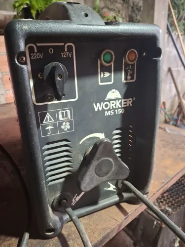 Vendo inversora de solda (maquina de solda eletrodo)