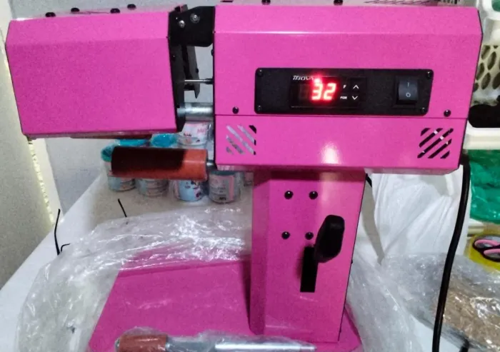 Máquina transfer para acrílicos
