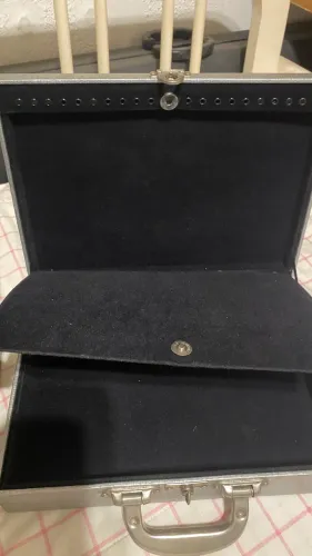 Maletas para semijoias e ou outros lindíssimas imperdível