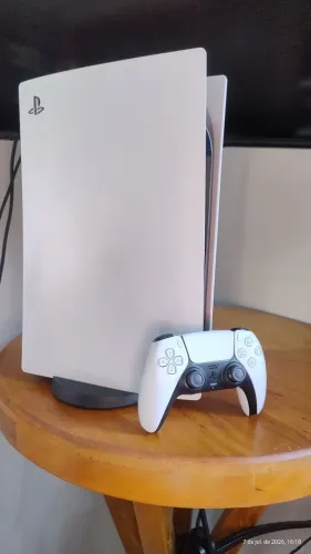 PS5 Digital (impecável)