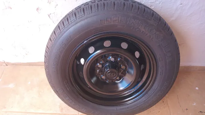 Roda para estepe HR Aro 15 com pneu