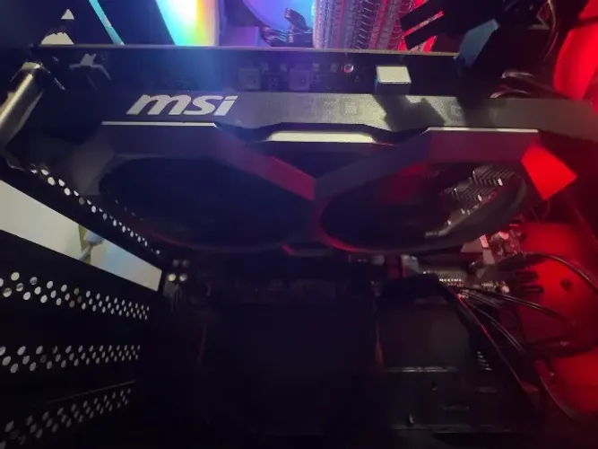 GTX 1650 MSI 4GB 2 FANS