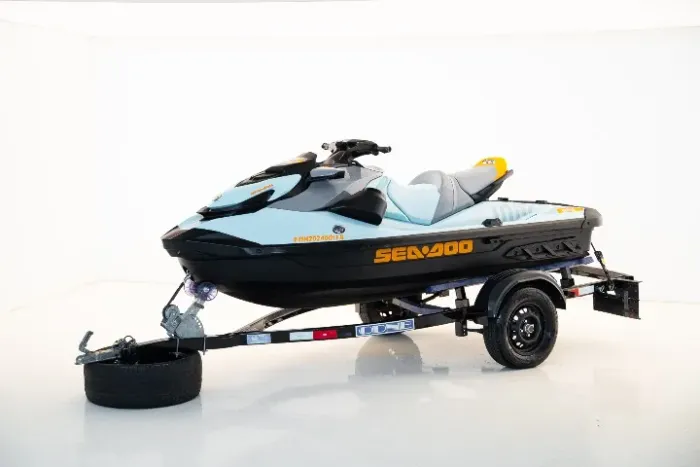 Jetski Sea-Doo Wake 170 2 Lugares 