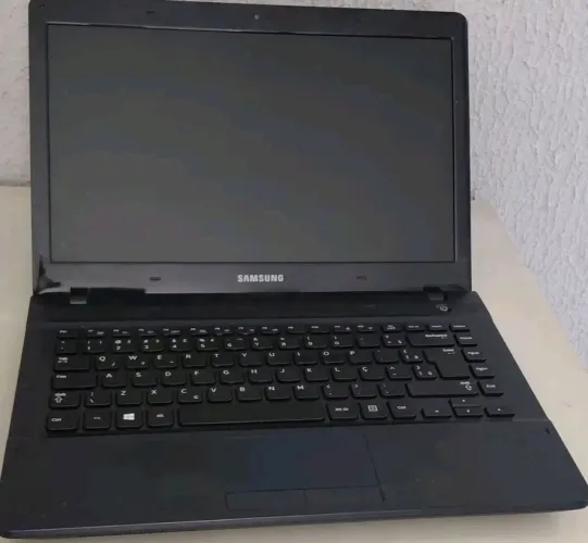 Notebook Samsung np275e4e