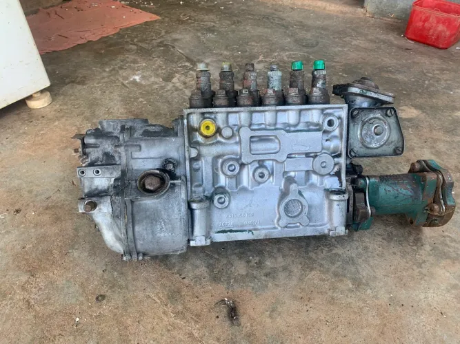 Bomba Injetora Scania P93 112 113 - Bosch 1111490 - Revisada
