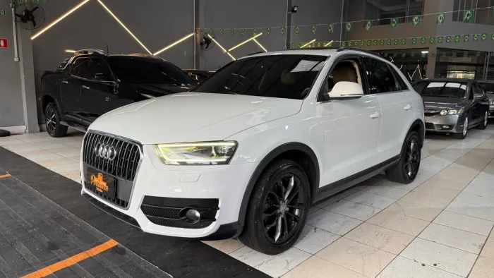 Audi Q3 2.0 TFSI Quat. 170/180cv S-tronic 5P 2015