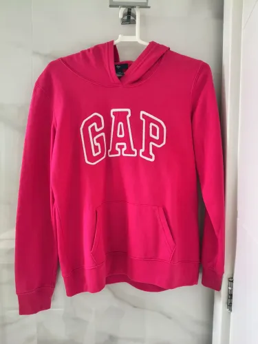 Casaco Gap fechado com capuz 