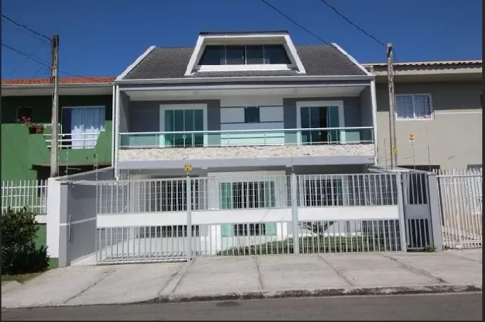 SOBRADO PARA LOCAÇÃO NO CENTRO DE PINHAIS