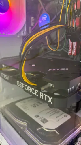 Rtx 4060 ventus 2x OC 8gb