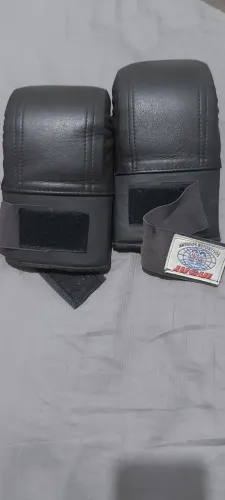 Luva kickboxing