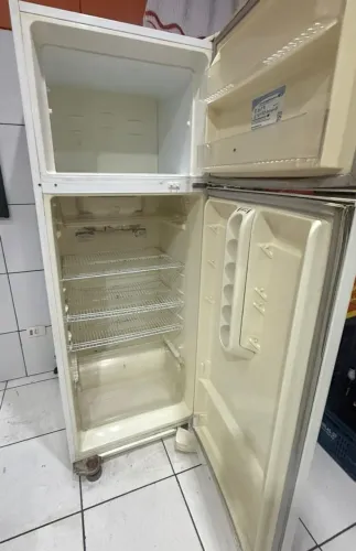Geladeira Electrolux Duplex 470 Litros