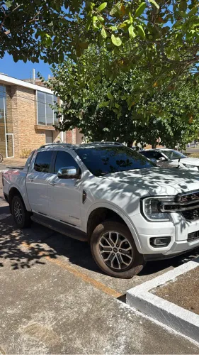 Ford Ranger Limited 3.0 V6 4X4 CD TB Die. AUT 2024