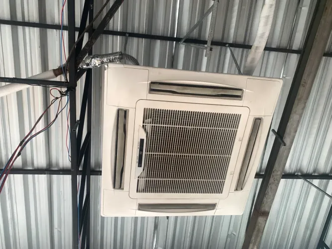 Ar condicionado cassete 35 btus