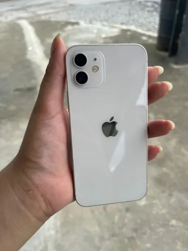 IPHONE 12