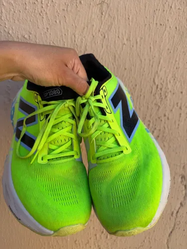 Tênis New Balance 1080