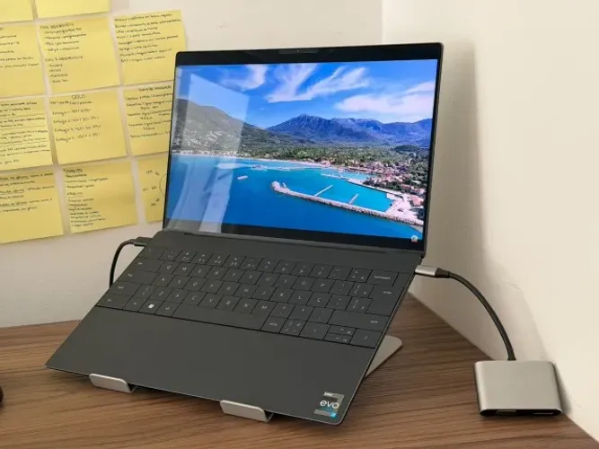 Dell XPS 13 Plus 9320 i7 12ª RAM 32GB 1TB SSD Tela 4K Touch com Nota Fiscal
