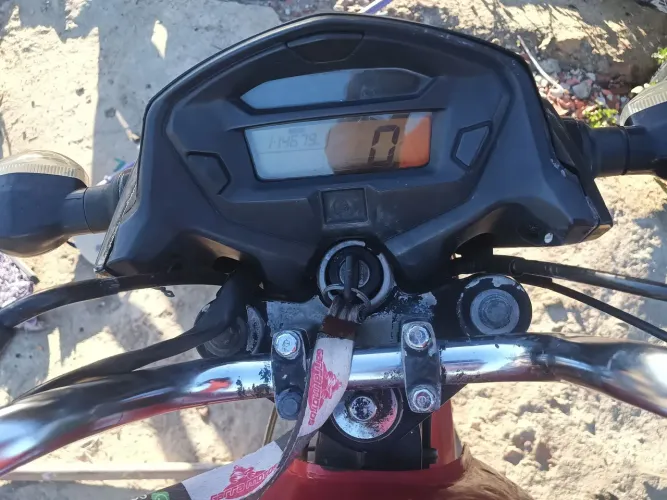 Vende se moto fan 2014