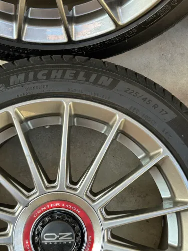 RODAS OZ SUPERTURISMO HYPER PRATA 17? 5x100/ 5x113 