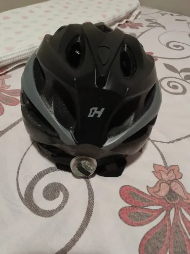 Capacete de bicicleta, com sinalizador! Tamanho: M.