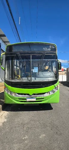 Lotação Mercedes 1418 Caio Apache VIP 2 portas curto