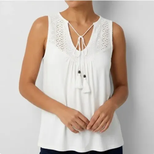 blusa em viscose com renda Marisa