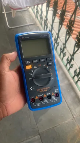 Multimetro ET-2402B