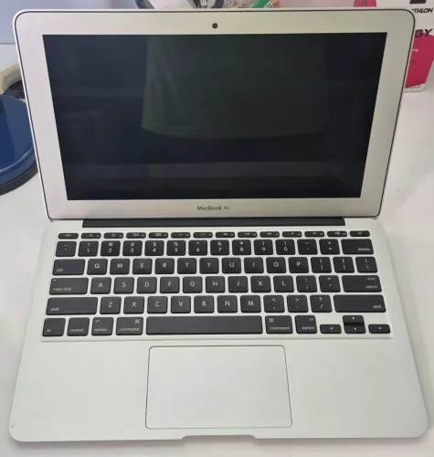 Mac Book Air 11