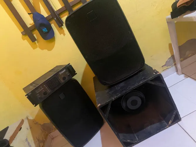 Caixa staner para vender logo