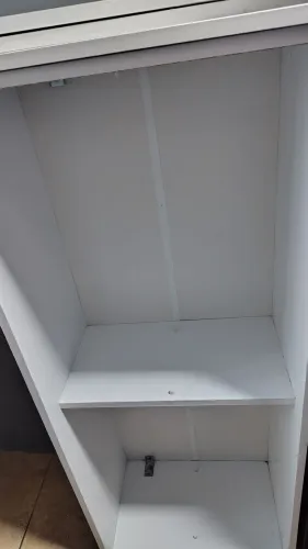Armário aéreo branco 120cm com 2 prateleiras sem portas