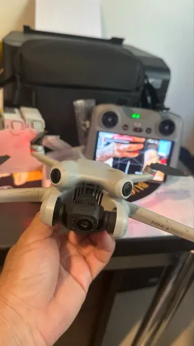 DJI 4K MINI 4 PRO COMBO COMPLETO
