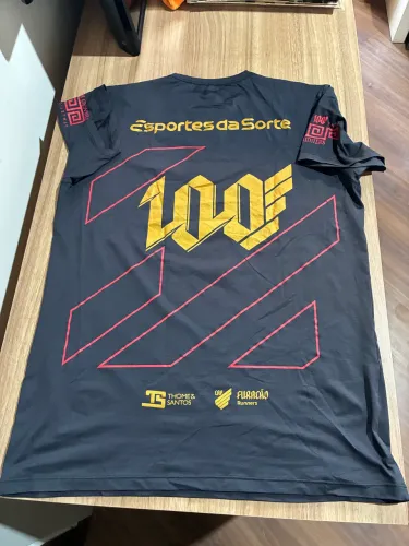 Camiseta ATHLETICO Pr FURACÃO RUNNERS 100 anos 