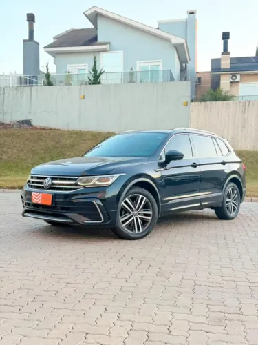 Volkswagen Tiguan Allspac R-line 300 TSI 2.0 2024