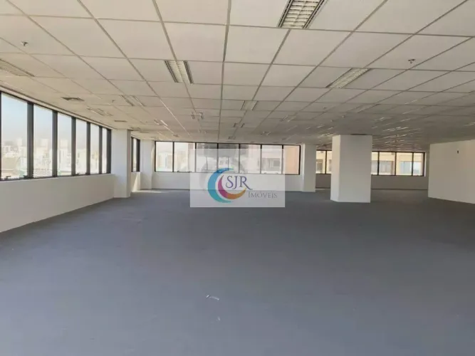 Imóvel para aluguel possui 1038 metros quadrados em Água Branca - São Paulo - SP