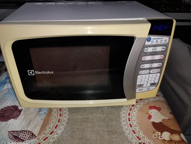Microondas Electrolux 23 litros