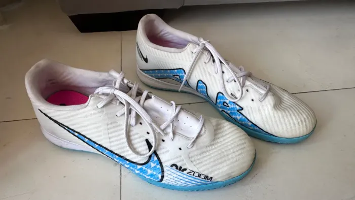 Chuteira Nike Air Zoom Futsal oficial