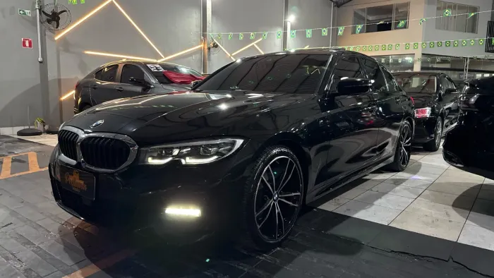 BMW 320I A 2.0 TB M Sport Activeflex 16V 4P 2022