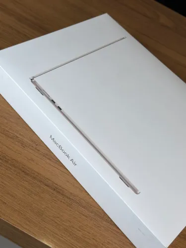 MacBook Air M5 16/512GB 15.3" - Lacrado