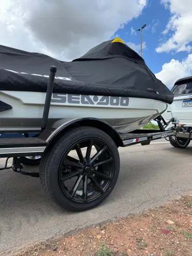 Jet Ski Sea Doo GTX Limited 300 2024 10 horas