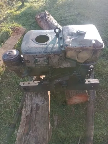 Motor estacionario yanmar a diesel