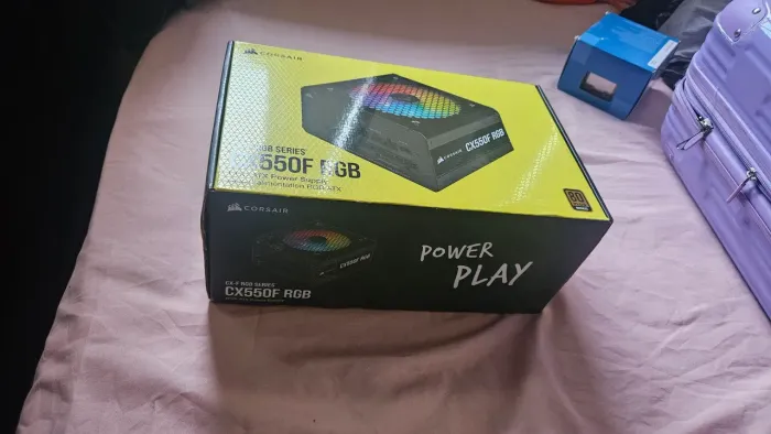 Fonte modular RGB 550W