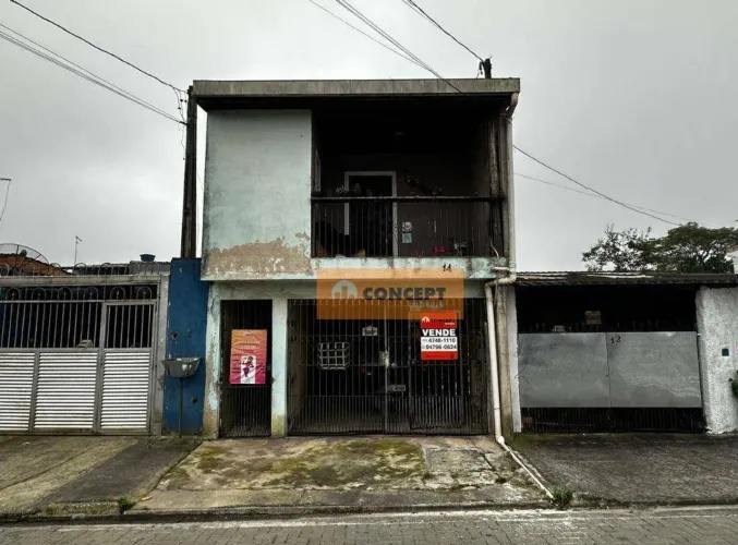 Sobrado com 4 dormitórios à venda, 242 m² por R$ 420.000,00 - Estância Americana - Suzano/